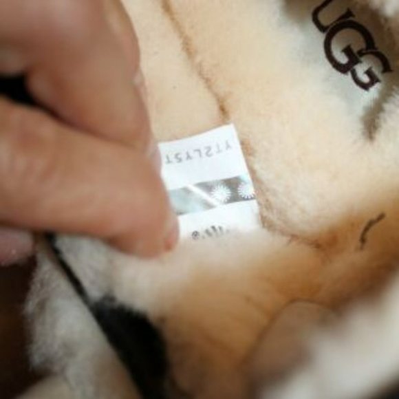 NIB UGG MEN'S LEATHER ASCOT CHINA TEA SHEARLING LINED SLIPPERS - Picture 7 of 11